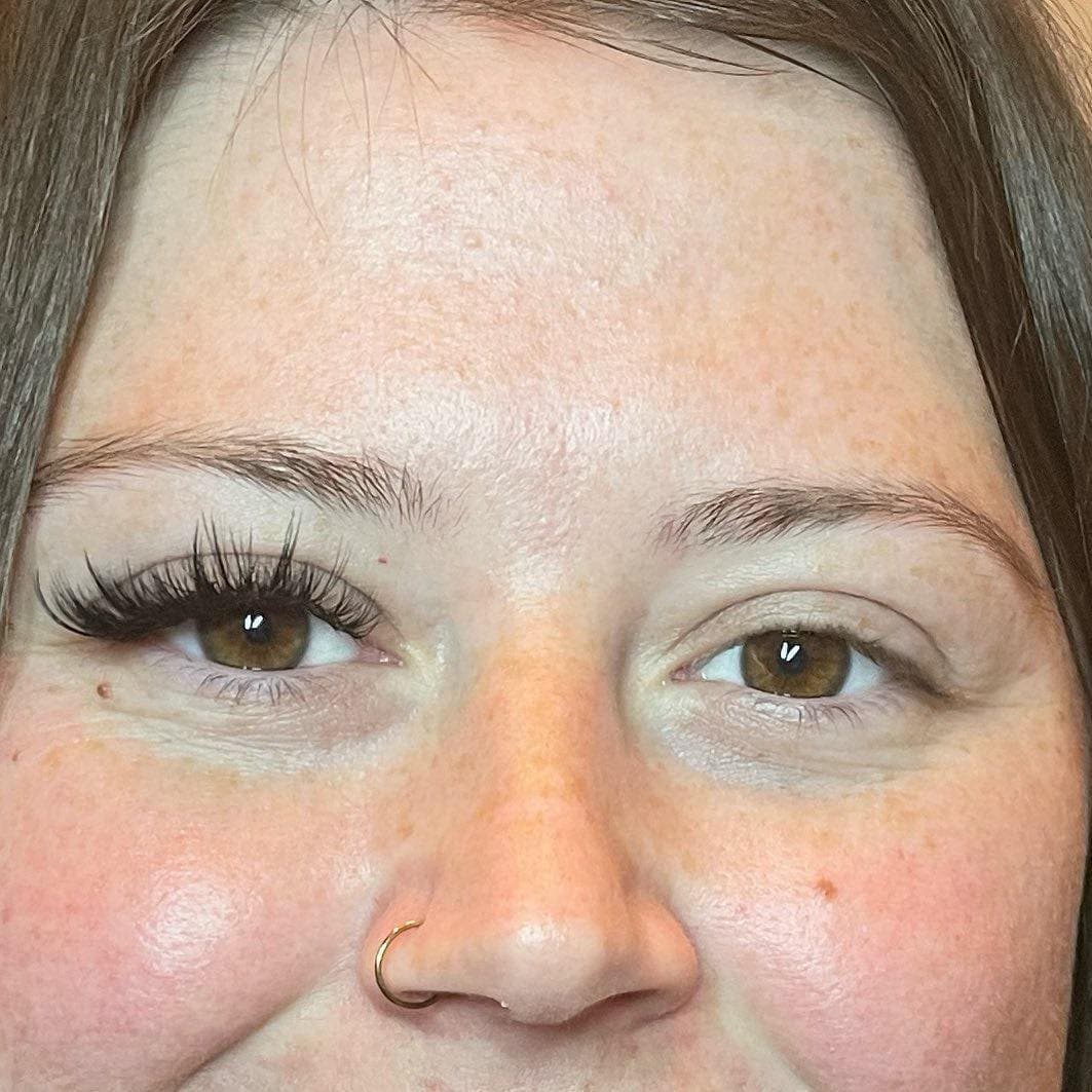 Hybrid lash result — both eyes